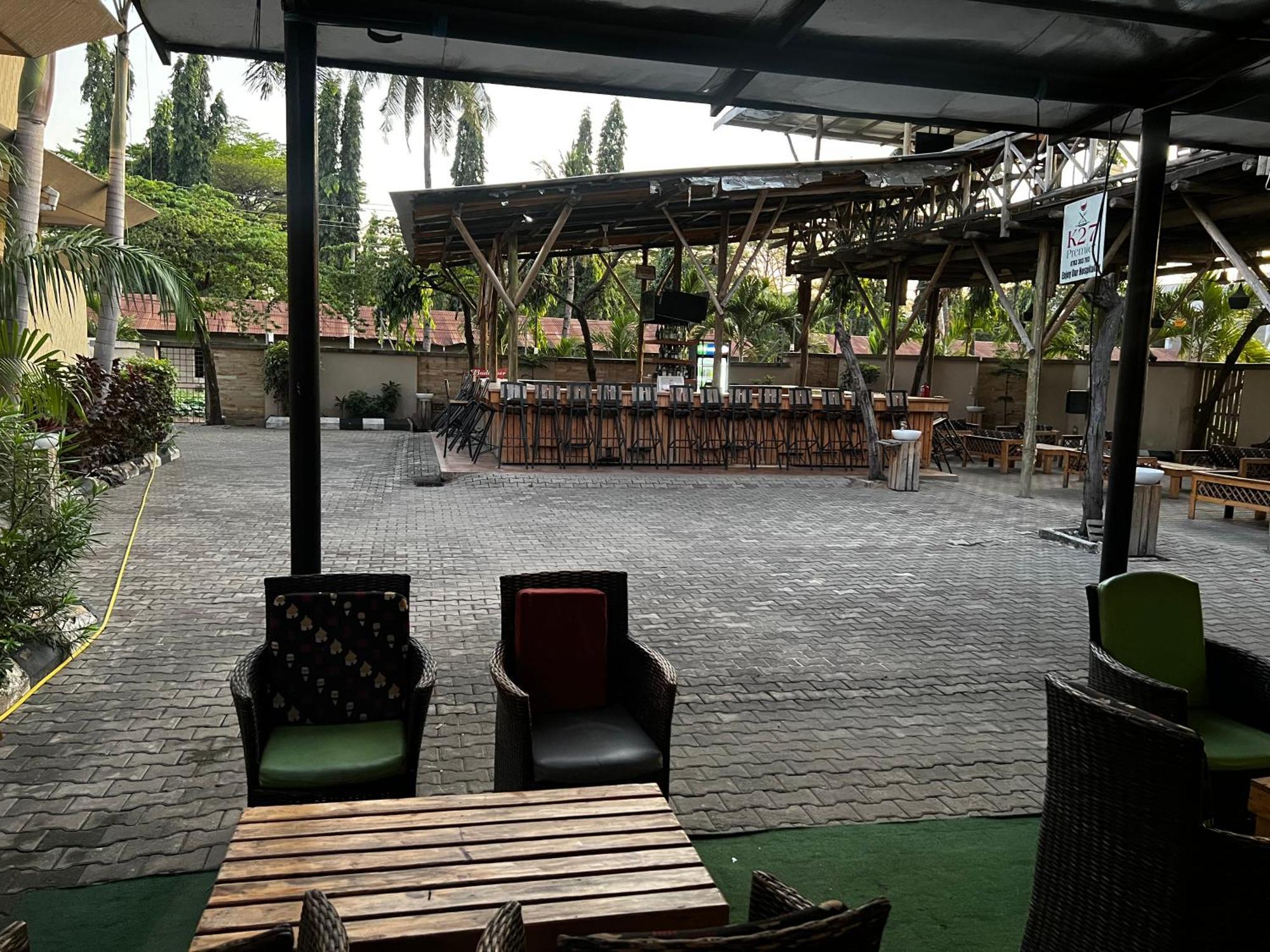 K27 Premier Backpackers Hostel Dar es Salaam Exterior foto