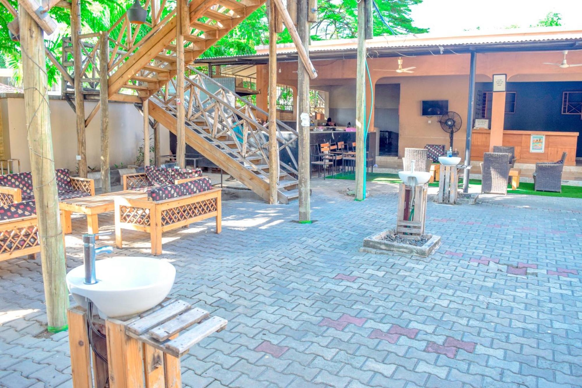 K27 Premier Backpackers Hostel Dar es Salaam Exterior foto