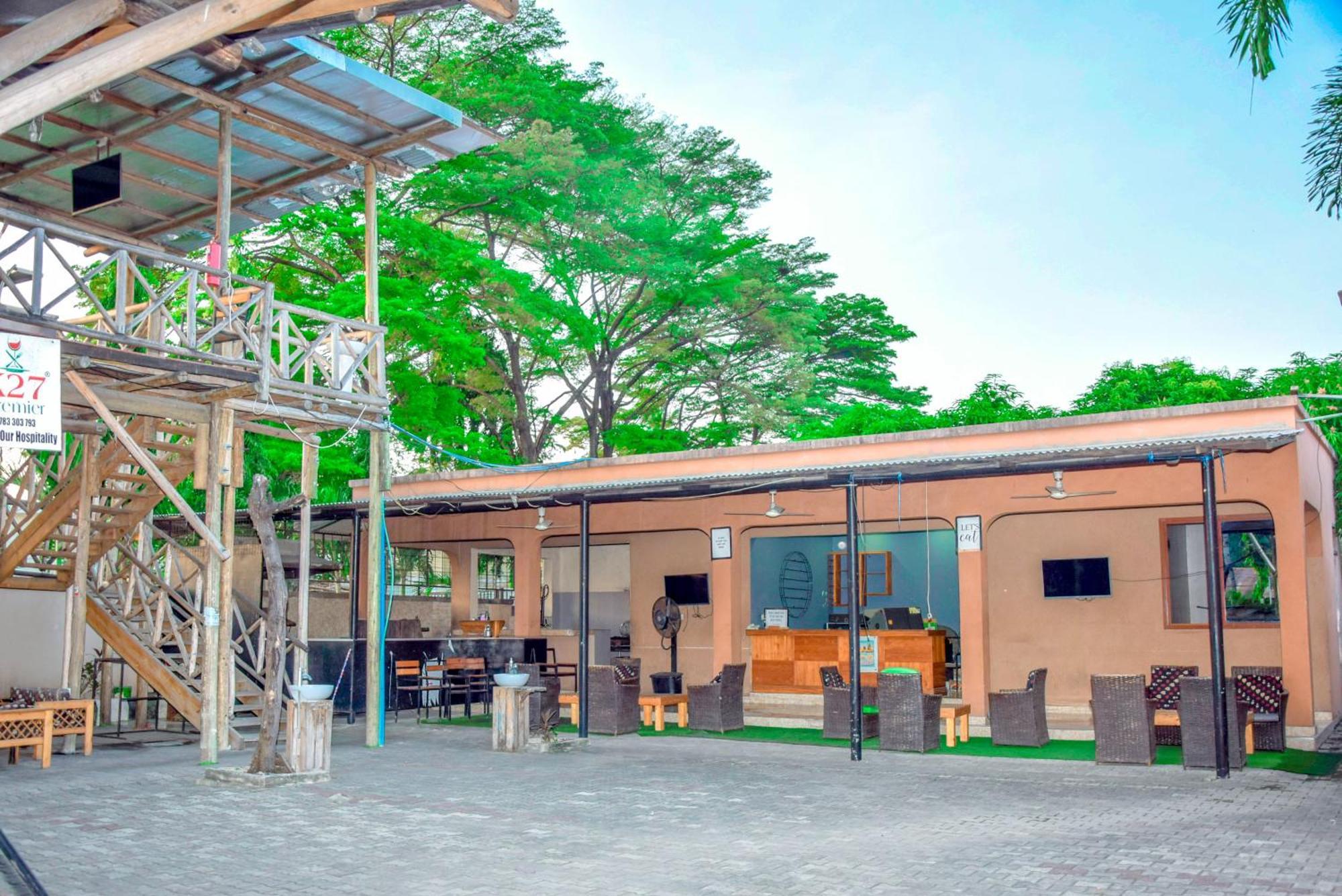 K27 Premier Backpackers Hostel Dar es Salaam Exterior foto