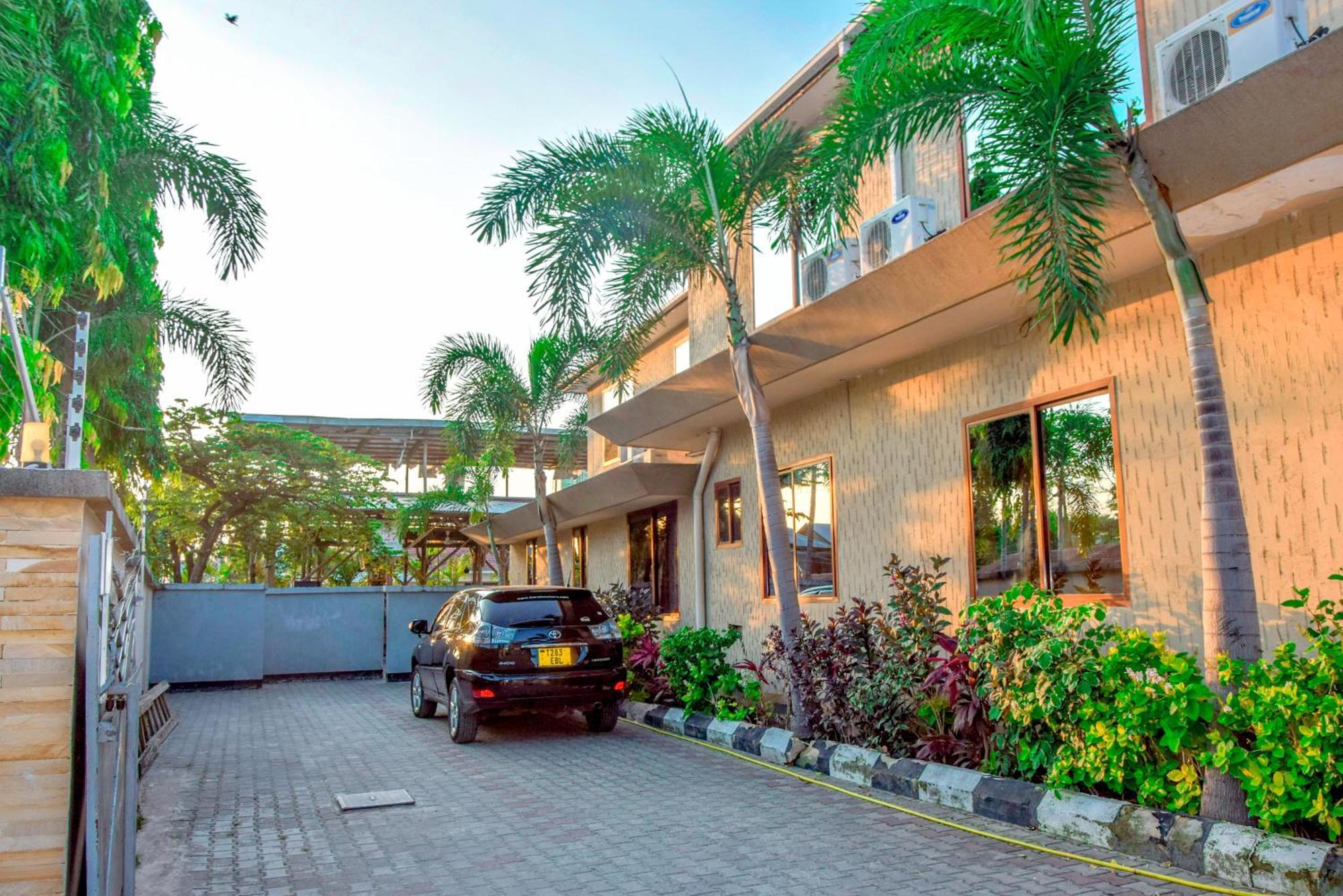 K27 Premier Backpackers Hostel Dar es Salaam Exterior foto