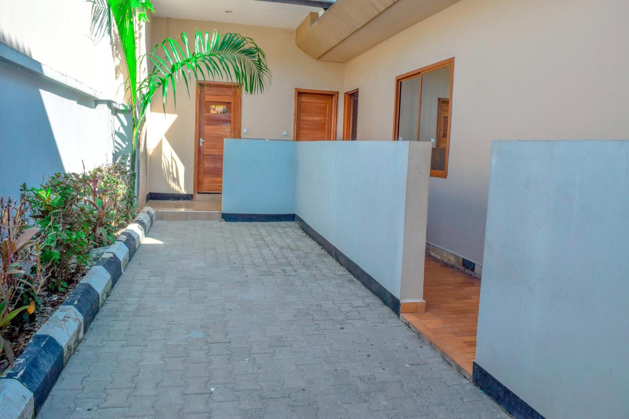 K27 Premier Backpackers Hostel Dar es Salaam Exterior foto